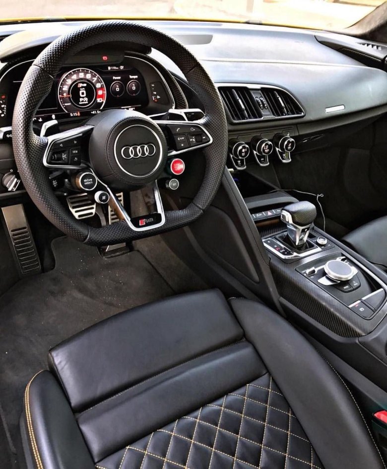 Audi r8 v10 performance салон