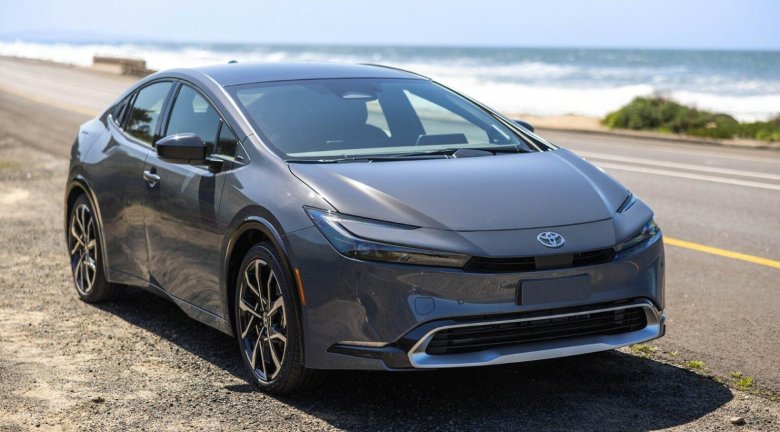 Toyota prius 2023