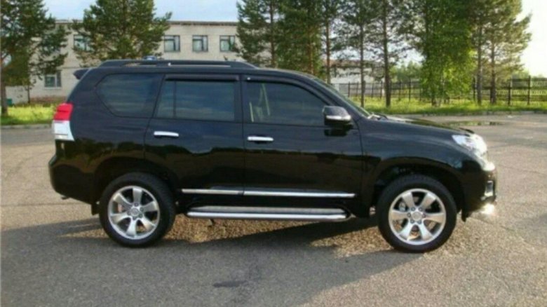 Toyota land cruiser prado 150