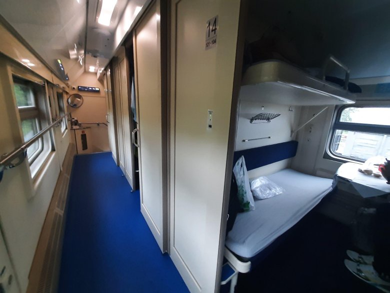 Поезд 159а двухэтажный