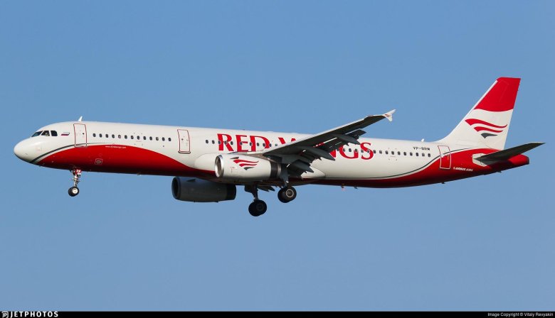 Самолет red wings