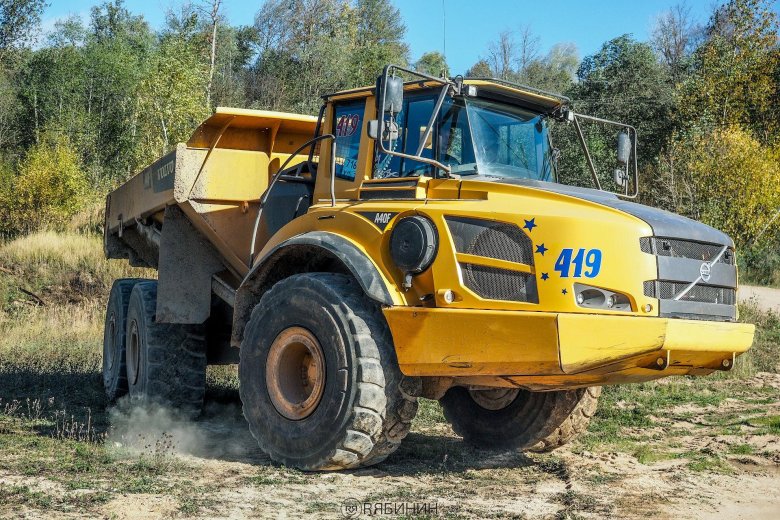 Вольво а40 сочлененный самосвал