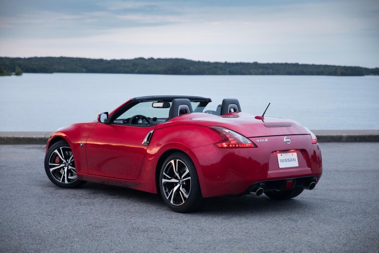 Nissan 370z roadster