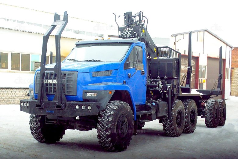 Урал некст лесовоз