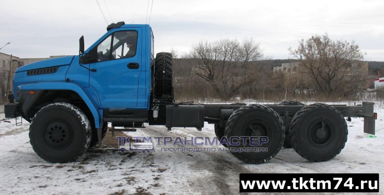 Урал некст 6х6 тягач