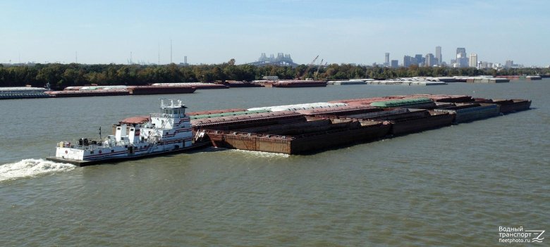 Mississippi river barge
