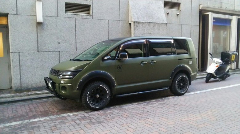 Митсубиси делика 4х4 д5