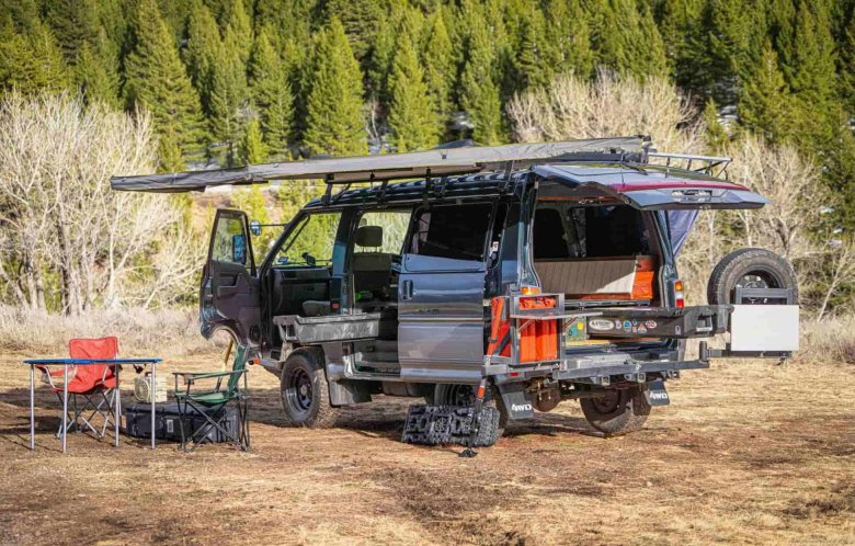 Mitsubishi delica camper