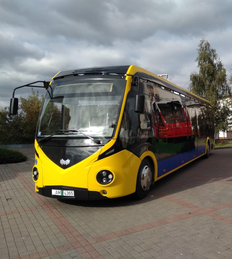 Электробус белкоммунмаш е321