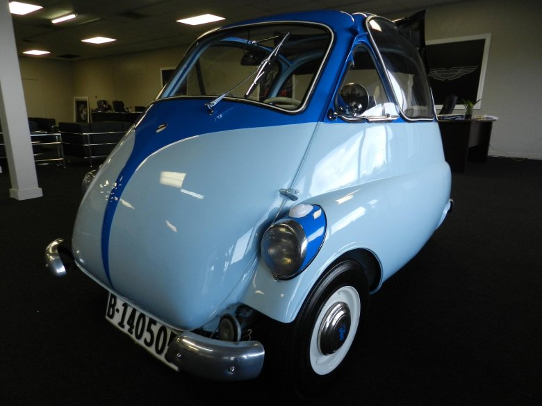 Мотоколяска isetta