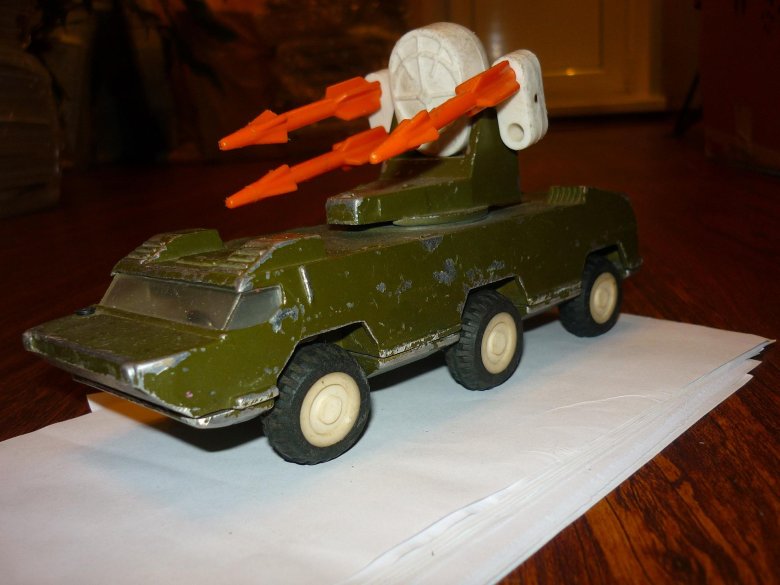 Советские военные игрушки