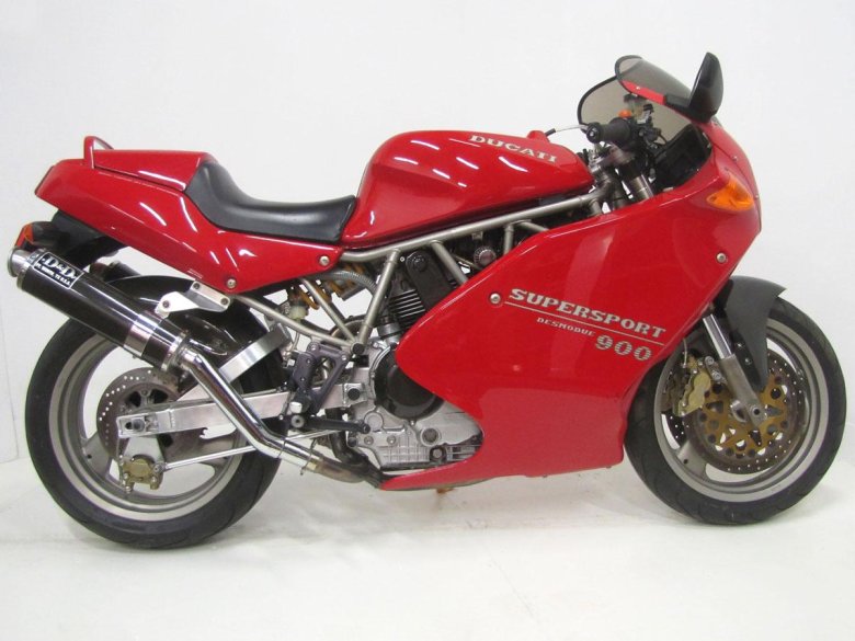 Ducati supersport 900