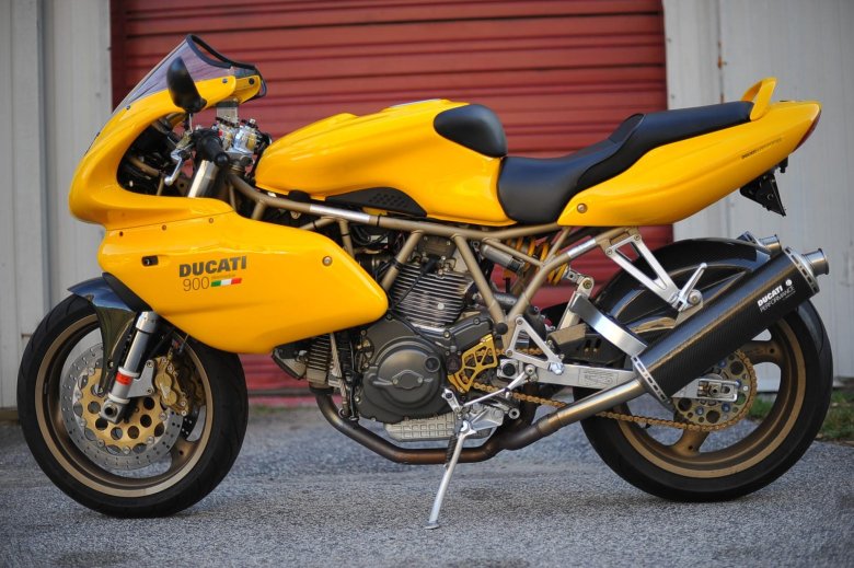 Ducati 900 ss