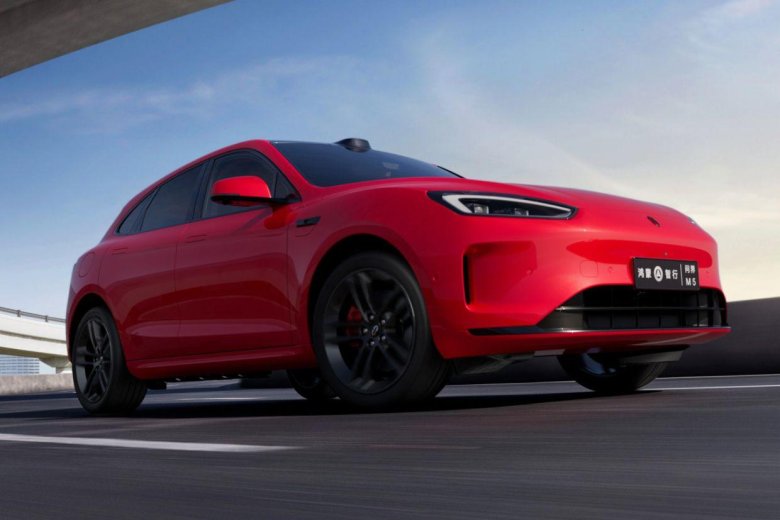 Huawei автомобиль