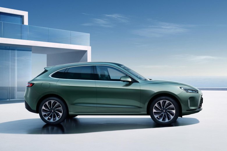 Автомобиль кроссовер