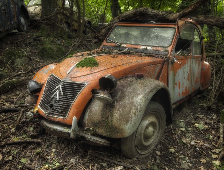 Citroen 2cv ржавый