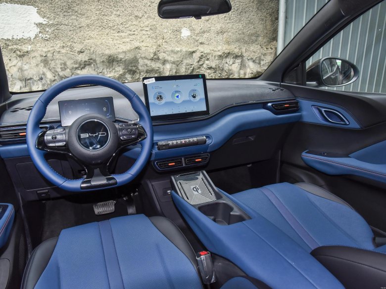 Электромобиль byd