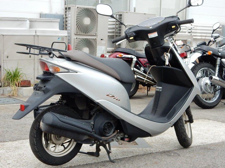 Мопед honda dio