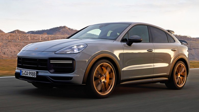 Porsche cayenne turbo gt