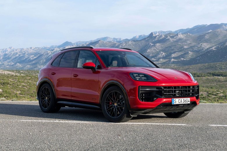 Porsche cayenne gts 2024