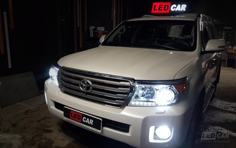 Линза на ближний свет ленд крузер 200 2016