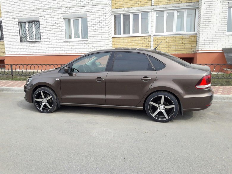 Поло седан воссен r16