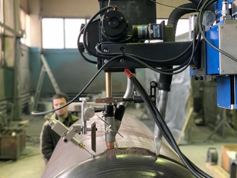 Автоматическая электродуговая сварка под флюсом