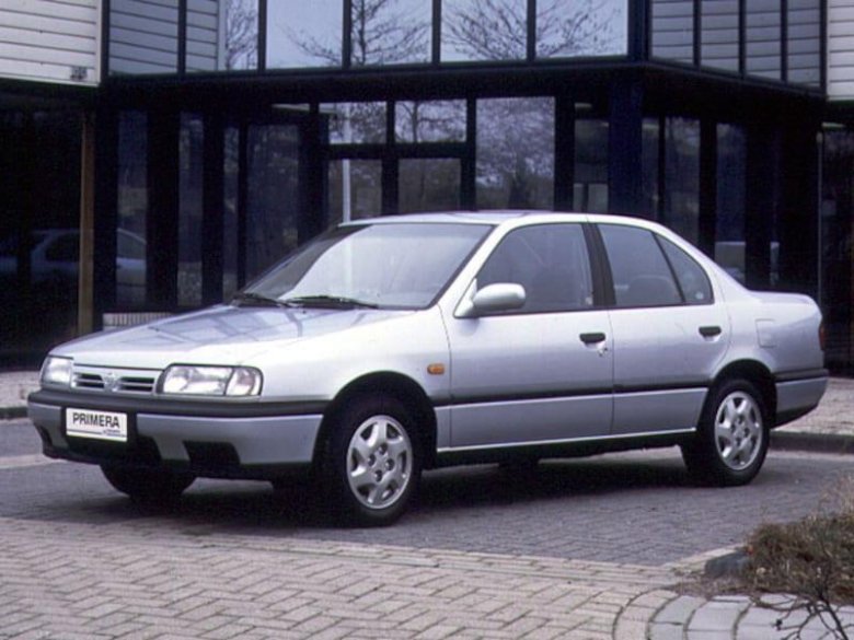 Nissan primera 1990 седан