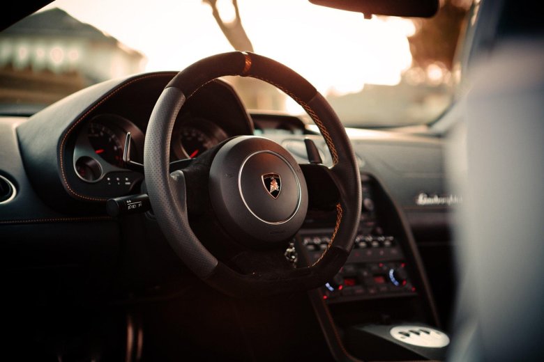 Руль lamborghini gallardo 1