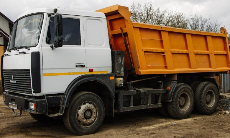 Самосвал маз 5516