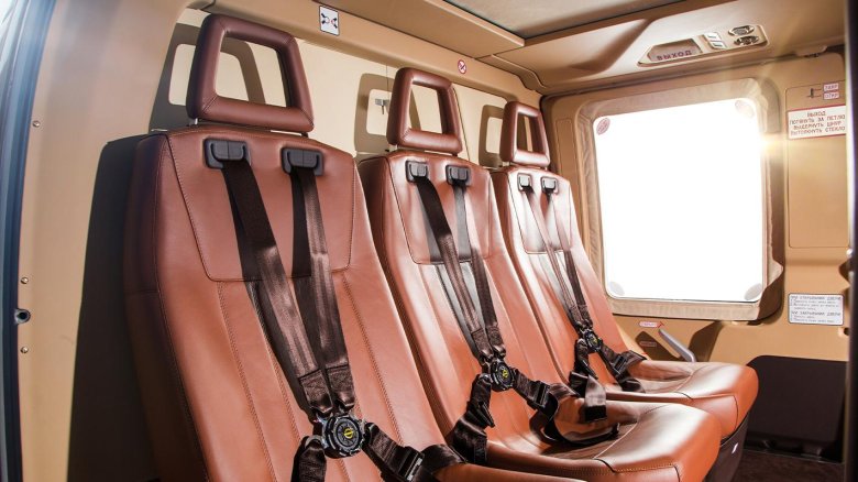 Вертолет ансат салон