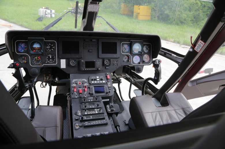 Ансат кабина