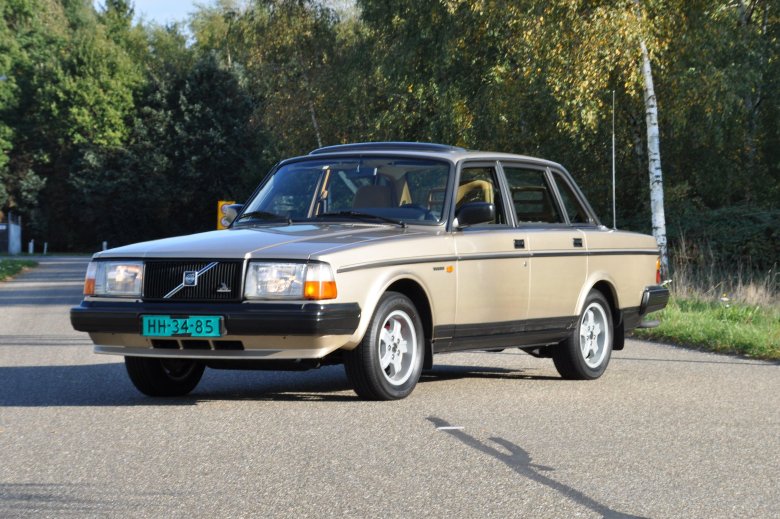 Volvo 240 gl