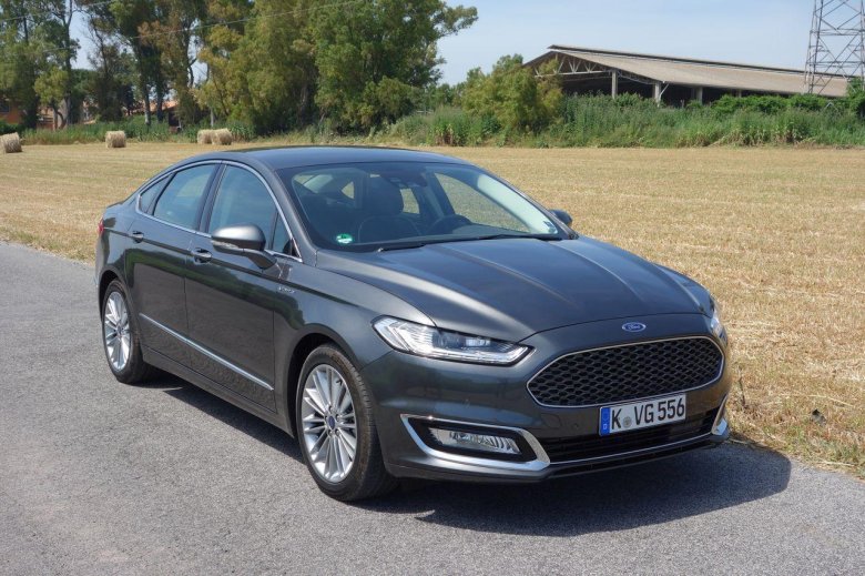 Ford mondeo vignale