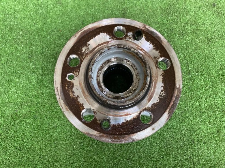 Ступица передн