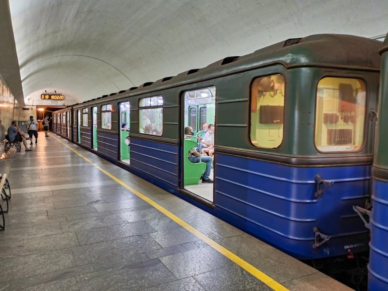Харьковский метрополитен еж3