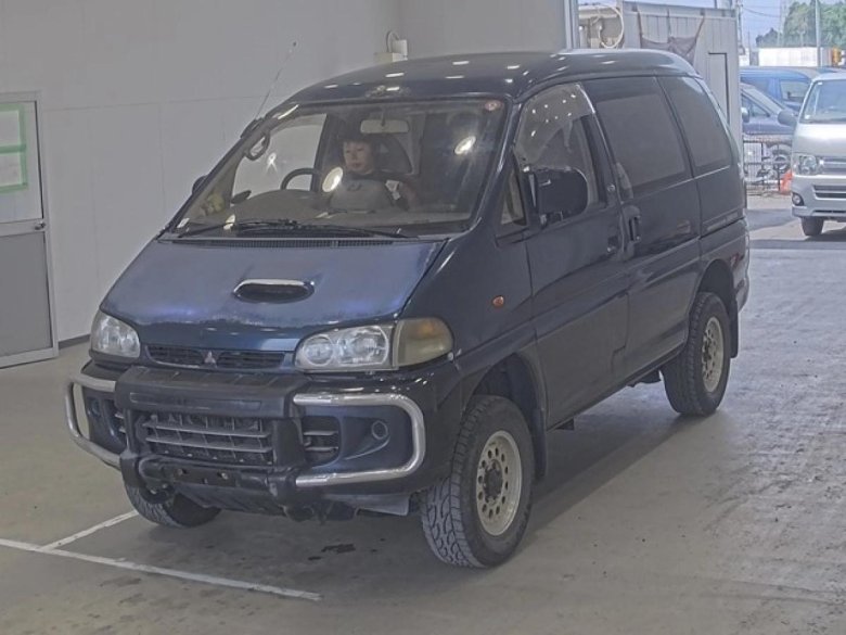 Митсубиси делика 1995