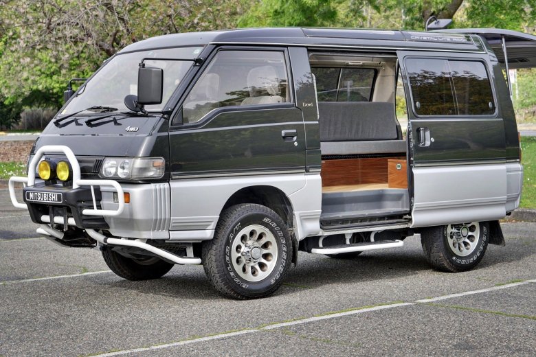 Митсубиси делика l300