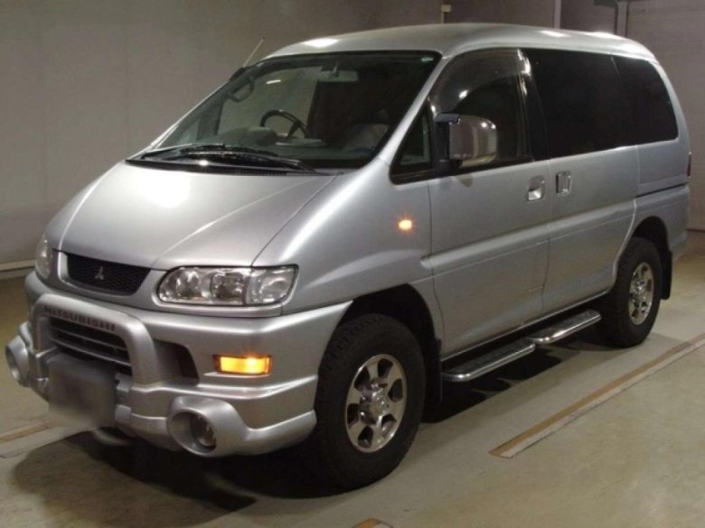 Мицубиси делика 2002