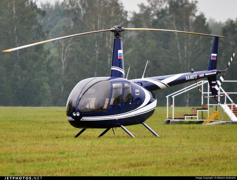 Robinson r44