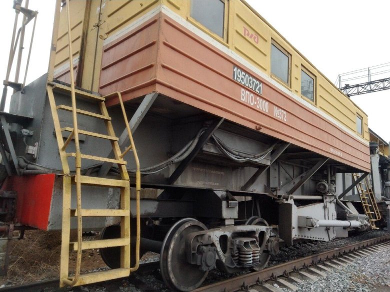 Машина впо-3000