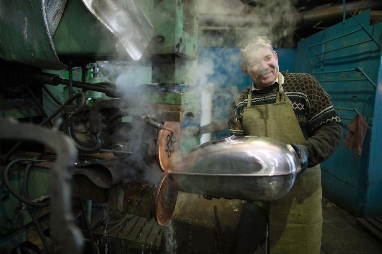 Бензобак урал