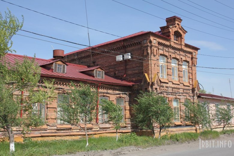 Здание винокуренного завода ирбит