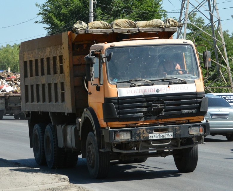 Шакман самосвал