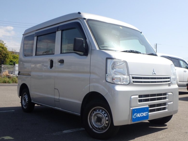 Митсубиси миникаб