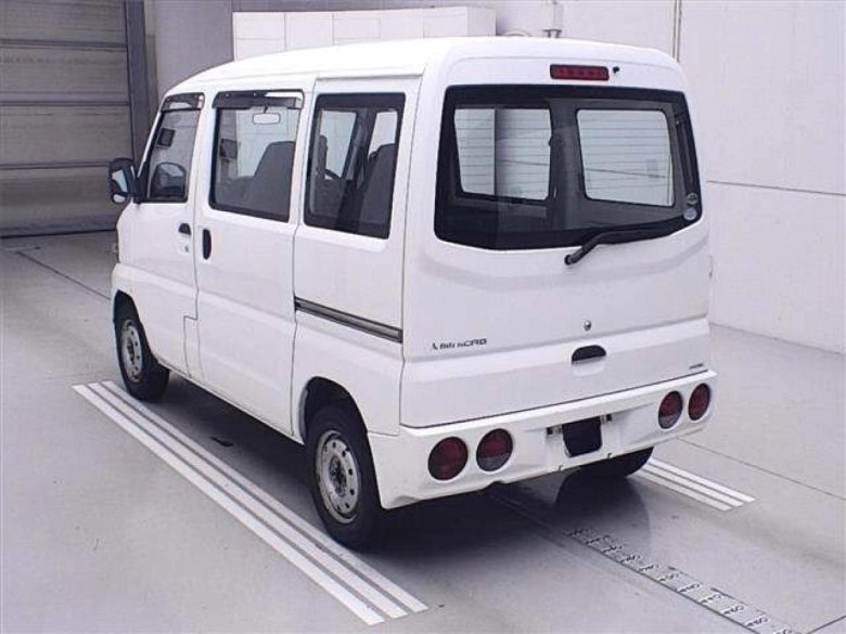 Mitsubishi minicab