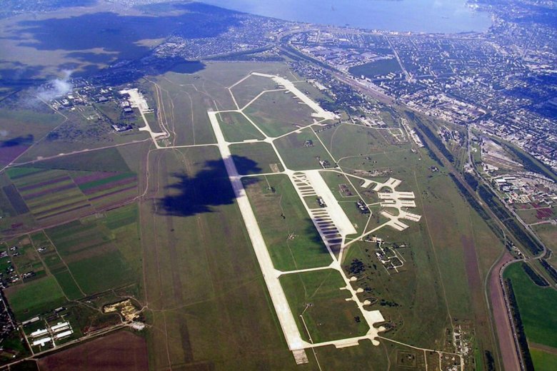 Мелитополь аэродром военный