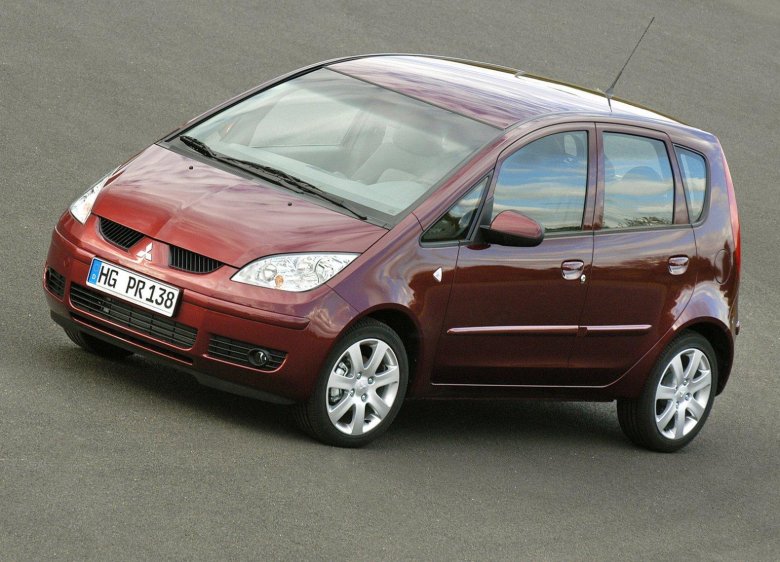 Митсубиси кольт 1.3 2005