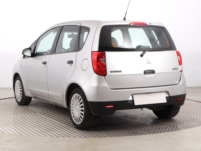 Mitsubishi colt 600