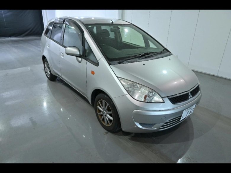 Mitsubishi colt 2003